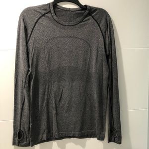 Lululemon Swiftly Tech L/S size 10